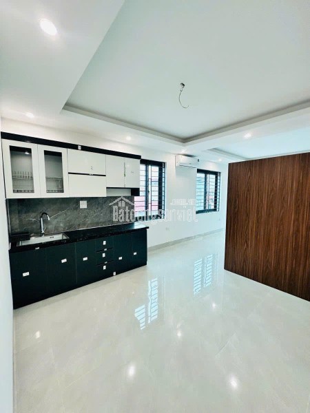 BÁN NHÀ MẶT PHỐ KIM GIANG - THANH LIỆT.DT 80m2.MT 5.5m.GIÁ 33 tỷ. Vỉa hè 3m