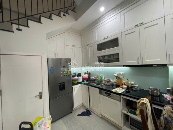 NHÀ MẶT PHỐ TRUNG TÂM QUẬN THANH XUÂN. 36x4T