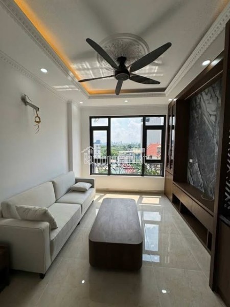 Nhà mới đẹp lung linh, Ô tô đỗ cửa, ngõ thông, thoáng trước sau, gần QL32 ga tàu cao tốc trên cao,