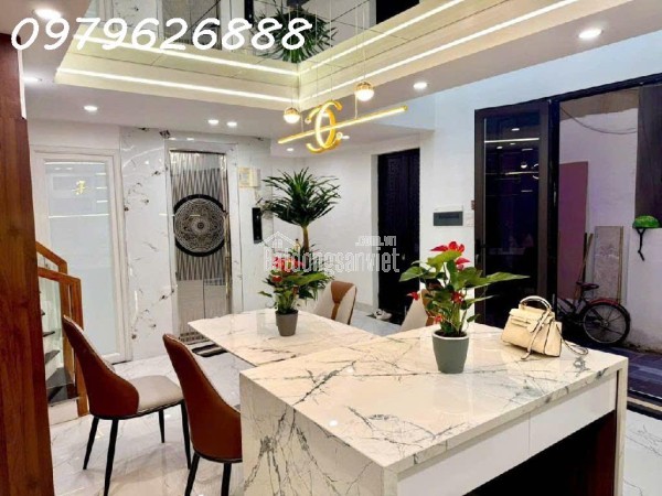 NHÀ ĐẸP HÀ ĐÔNG Ở NGAY. ĐƯỜNG THÔNG HÈ THOÁNG, CÁCH ĐƯỜNG LỚN 10M