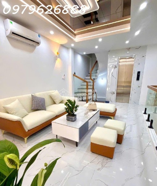 NHÀ ĐẸP HÀ ĐÔNG Ở NGAY. ĐƯỜNG THÔNG HÈ THOÁNG, CÁCH ĐƯỜNG LỚN 10M