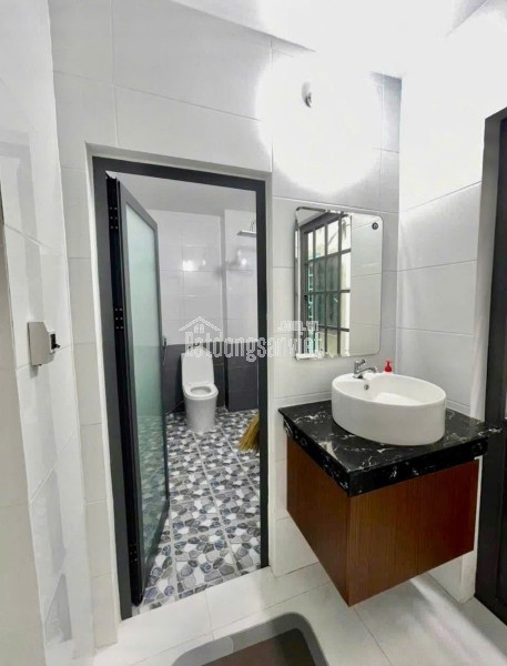 BĐS Dòng Tiền 4 tầng - Trung Tâm Thành Phố - Giá 4.8 tỷ - Dòng Tiền 18 tr/tháng - Đường Nguyễn Du