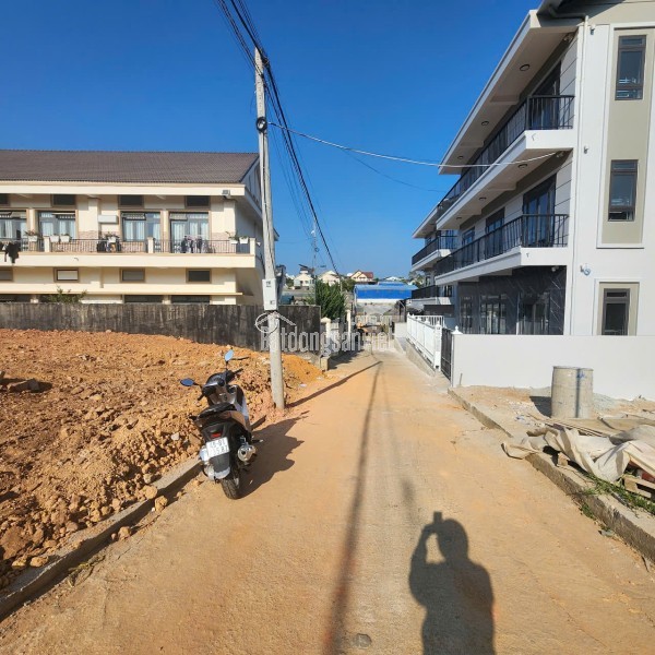 BÁN ĐẤT BIỆT THỰ VẠN HẠNH P. LÂM VIÊN - ĐÀ LẠT - 345M2, GẦN THUNG LŨNG TÌNH YÊU - 11.5 TỶ