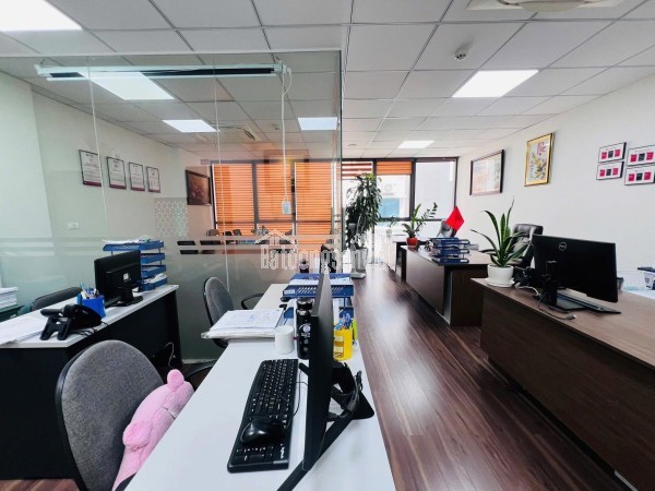 Bán nhà Mặt phố Đống Đa  - Thái Hà gần Tây Sơn - Chùa Bộc - Toà Mipec, kinh doanh sầm uất, 23 tỷ