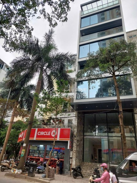 Bán tòa nhà căn hộ dịch vụ phố Chùa Láng DT 85m2, 7  tầng thang máy, gần Đại học Ngoại thương,