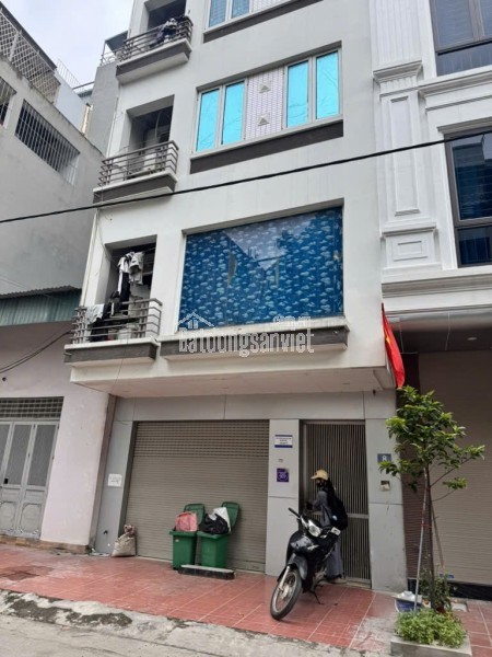 NHÀ MỚI 6 TẦNG, THANG MÁY KINH DOANH, OTO TRÁNH, gần Nhổn, ngay cổng chào Hoài Đức, 12 TỶ