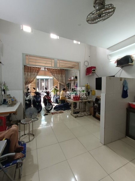 NHÀ CAO 4 TẦNG 3PN, 3WC - TRUNG TÂM QUẬN BÌNH TÂN - GIÁ CHỈ 3.85 TỶ