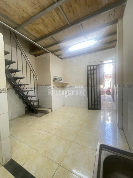 Nhà Âu Cơ – P.14, Q.11 , tp HCM – Giá chỉ 2.9 TỶ