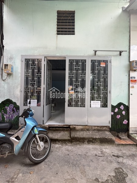 BÁN NHÀ GIÁ TỐT HÓC MÔN – GẦN QUỐC LỘ 1A – DỌN VÀO Ở NGAY