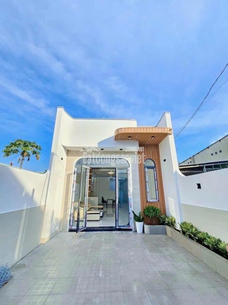 bán nhà cáp 4 mặt phố thành phố Biên Hòa cách KDL Bửu Long 10p đi xe