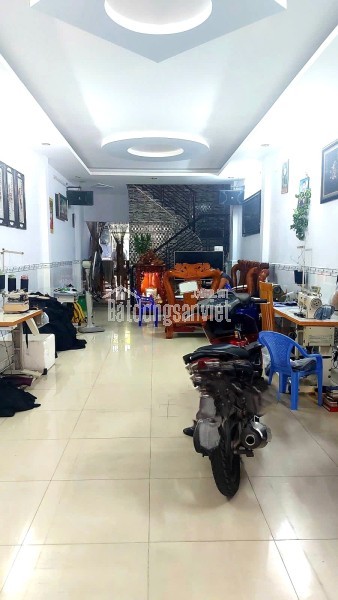 CHÍNH CHỦ 1 ĐỜI cần bán gấp! Hẻm Xe Hơi, 64M² 3 Tầng/4pn, Nhỉnh 8 Tỷ TL!