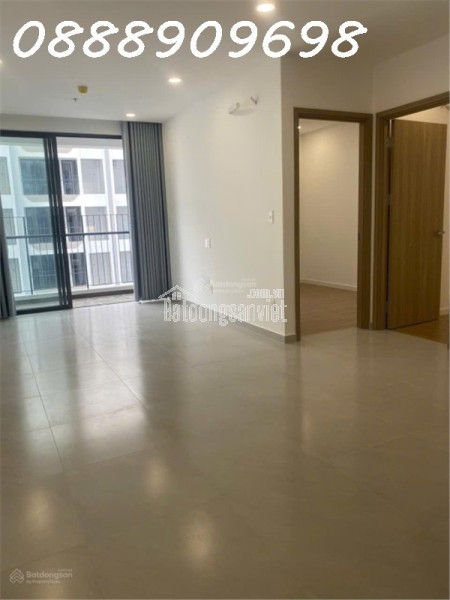Chính chủ bán nhanh căn 70m2(2pn + 2wc) 3tỷ100. Tầng đẹp view thoáng. Đã có sổ. Hỗ trợ vay Bank