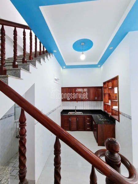 MUA 1 ĐƯỢC 2 - Bán nhà TRỆT LẦU MỚI ĐẸP LỘ Ô TÔ CPXD