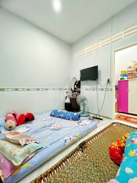 MUA 1 ĐƯỢC 2 - Bán nhà TRỆT LẦU MỚI ĐẸP LỘ Ô TÔ CPXD