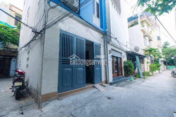 Cần cho thuê căn hộ khép kín ngõ 90, Đường Nam Dư, Phường Lĩnh Nam, Quận Hoàng Mai, Hà Nội