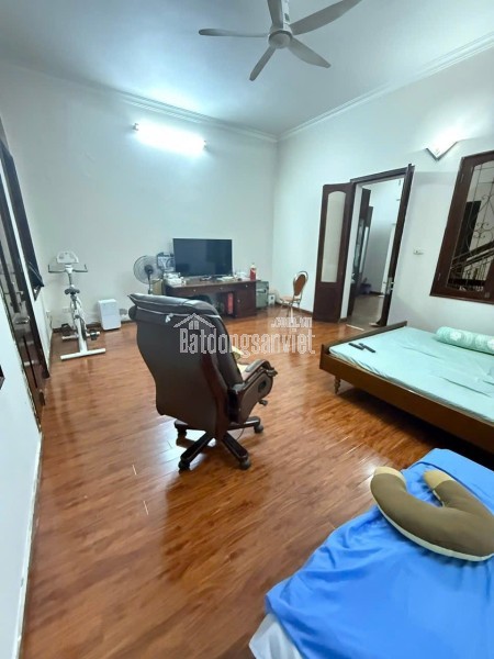 HẠ CHÀO BÁN GẤP- Ô tô đỗ cửa Phố Tây Sơn 86m/ 4 Tầng/ MT 6.1m 24.5 Tỷ, Gần Phố