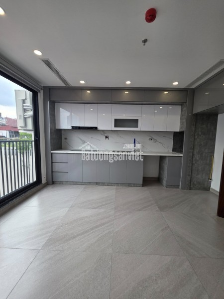 Bán nhà Phân Lô Ô tô tránh-Hoàng Quốc Việt 58m/ 7T Thang máy, MT 4.5m 31.8 Tỷ (TL)