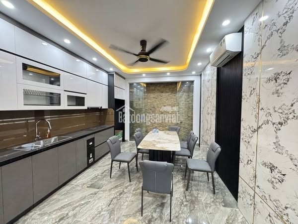 BÁN NHÀ SIÊU HIẾM, NỘI THẤT ĐẸP : 6 TẦNG THANG MÁY Ô TÔ VÀO NHÀ -  LÊ TRỌNG TẤN THANH XUÂN - NHỈNH