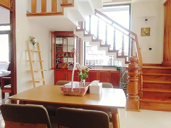 CHO THUÊ VILLA SÂN VƯỜN NGÔ TẤT TỐ P8 ĐÀ LẠT