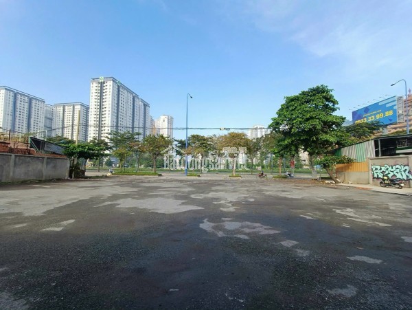 Bán biệt thự cao cấp Quận 2 – Nhà đẹp, nội thất sang trọng