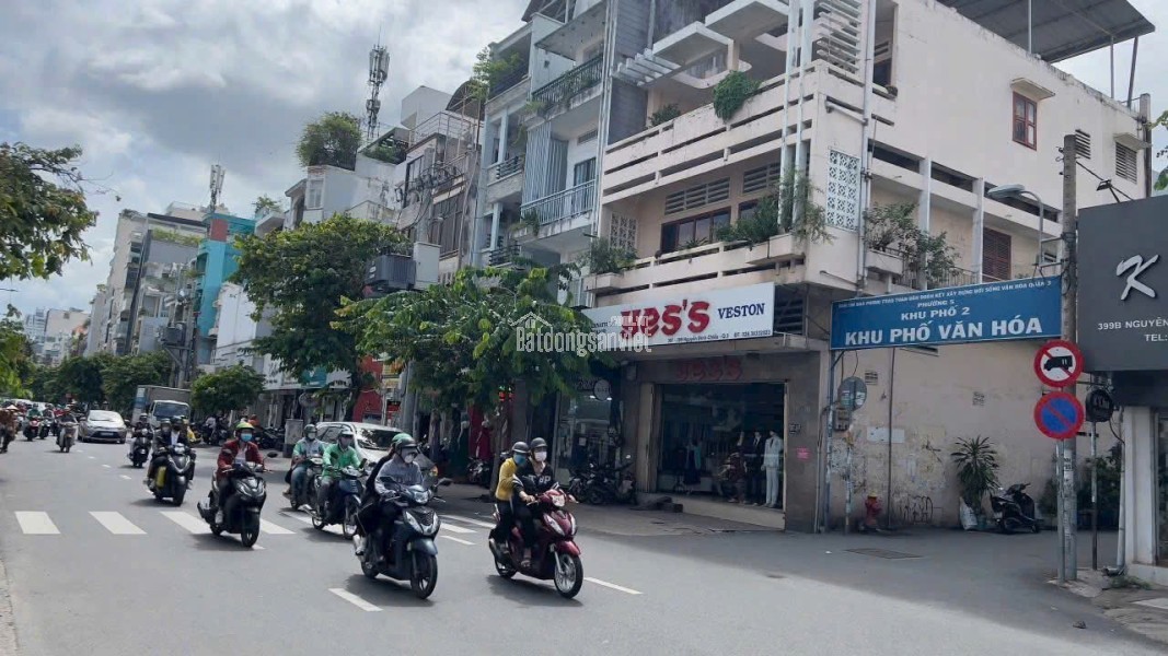 Bán nhà mặt tiền Nguyễn Đình Chiểu Phường Bàn Cờ, Quận 3, giá tốt