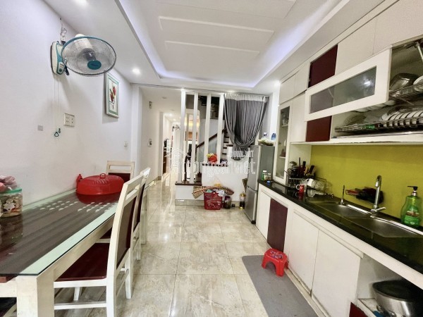 Chính chủ bán nhà ngõ 1 Đa Sỹ Hà Cầu Hà Đông 40m2- 5 tầng ô tô tránh KD giá nhỉnh 12 tỷ