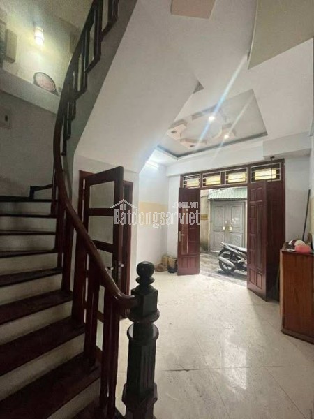 SIÊU PHẨM TUYỆT CHỦNG - 2 NHÀ RA PHỐ - VỊ TRÍ ĐẸP - VỪA Ở VỪA CHO THUÊ