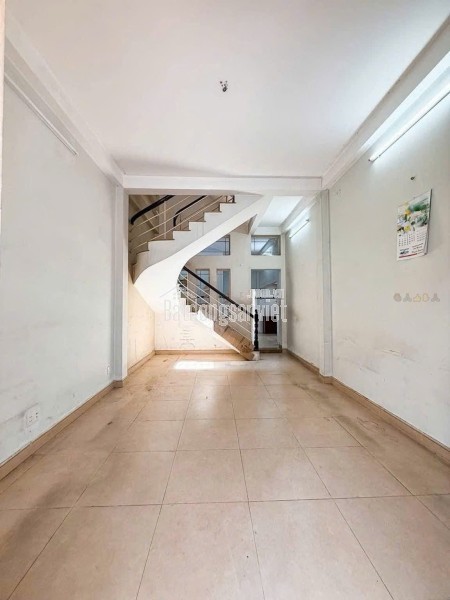 Nhà 5 Tầng Ngã 4 Phú Nhuận - Thông Phan Xích Long 75M2 - Nhỉnh 8 T.ỷ