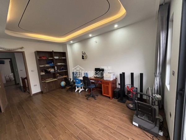 Bán nhà Ngọc Thuỵ Long Biên 32m, nhỉnh 6 tỷ (TL)