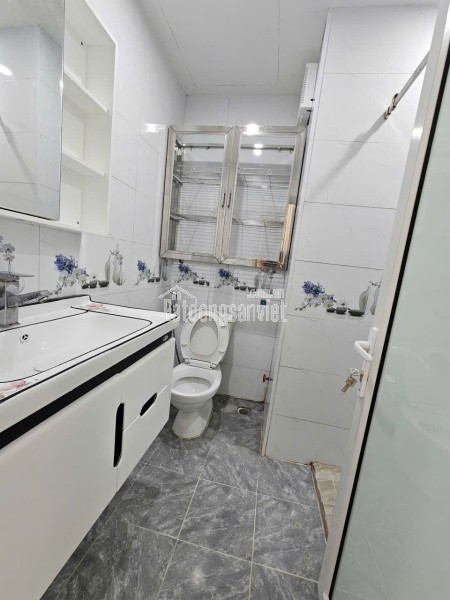 Bán căn hộ chung cư tại CT5 SUDICO Mỹ Đình Sông Đà, 60m2, nhà đẹp!