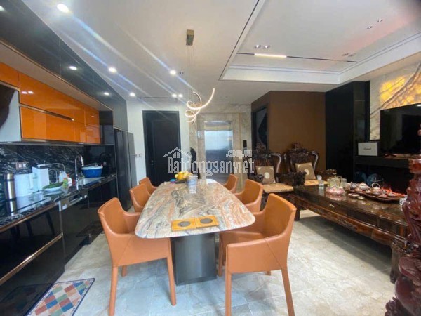 Siêu Phẩm Mặt Phố Nguyễn Lam, KD đỉnh,Hàng Xóm Vinhome,155M,MT 8M,ô tô tránh,hơn 30 tỷ