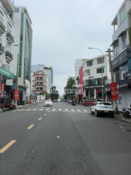 Bán Gấp Nhà 2 Mặt Tiền Vị Trí Vàng - Hoàng Việt và Út Tịch