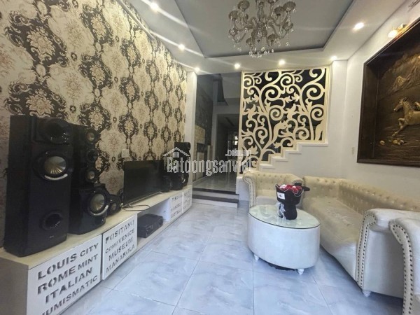 *NHÀ KHU TRUNG TÂM VŨ TRỌNG PHỤNG - 7,X TỶ ĐỒNG - LH: 0917361553*