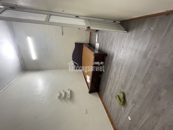 Bán nhà Hồng Tiến, Long Biên 36m, nhỉnh 5 tỷ