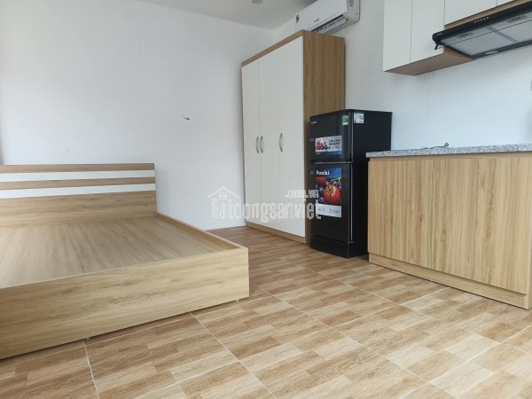 Siêu Hiếm-Nhà Mặt ngõ 79 Cầu Giấy 46/50m, 6 Tầng chỉ 15.8 Tỷ, K.doanh sầm uất