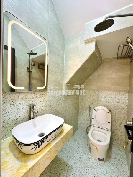 Phú Nhuận - Nhà 3 tầng 76m2 (4x19) - 6 phòng ngủ - Hẻm rộng - Nhỉnh 8 t.ỷ