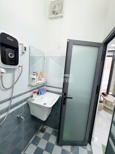 Nhà mới hẻm thông Cao Xuân Dục P12 Q8 giá chỉ nhỉnh 3 tỷ