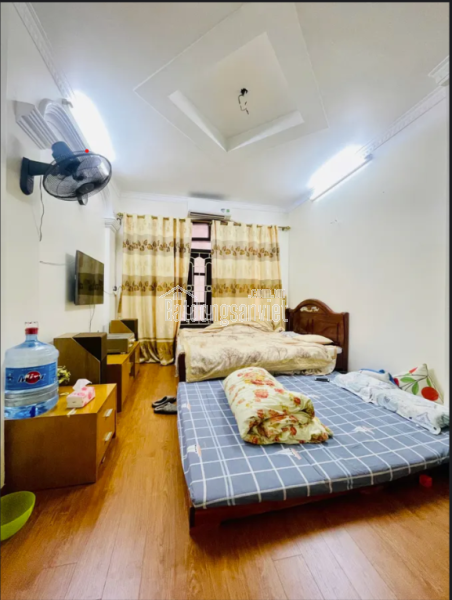 Nhà 6 tầng Pháo Đài Láng, Đống Đa – cách mặt phố ô tô 20m – giá chỉ 9.6 tỷ