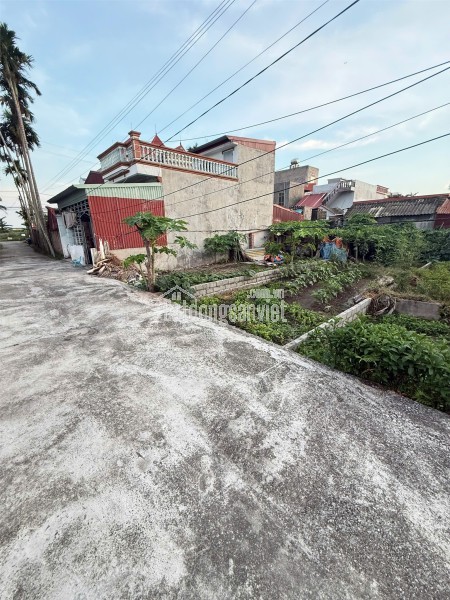 1.7 Tỷ 70m2 Ngõ 105 Vũ Hộ Hải Thành Dương Kinh LH 0567222555