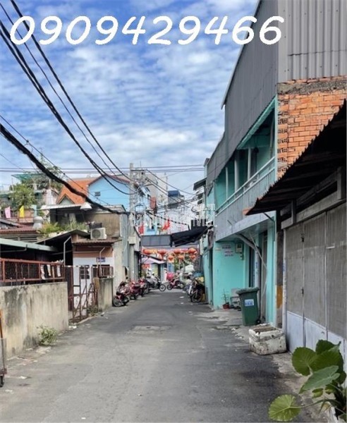 CHỈ 1TỶ85 - NHÀ PHỐ 4 TẦNG- HUỲNH TẤN PHÁT- KẾ BÊN QUẬN 7- TẶNG NỘI THẤT MỚI TINH- D