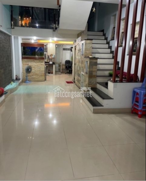 BÌNH TÂN - - ĐƯỜNG 7M XE HƠI TRÁNH - SÁT MẶT TIỀN - SỔ VUÔNG NHƯ A4 - 60M2 - 4 TẦNG BTCT - CHỈ 9