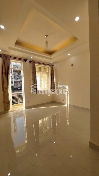 Bán nhà mặt phố Nguyễn Thị Búp, Q.12, DT 100m2, 3 tầng, 5PN, Sổ hồng, giá 8 tỷ. LH: 0938552448