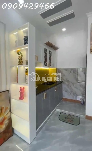 4,1 TỶ – QUẬN 7 – HẺM XE HƠI – SỔ HỒNG RIÊNG – KÊ ĐƯỜNG NGUYỄN THỊ THẬP