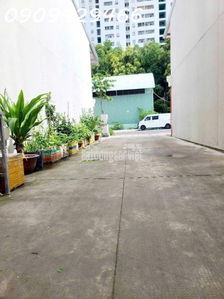 3,5 TỶ - QUẬN 7 - SỔ HỒNG RIÊNG - GẦN ĐƯỜNG HUỲNH TẤN PHÁT-- HẺM XE HƠI RA 20M