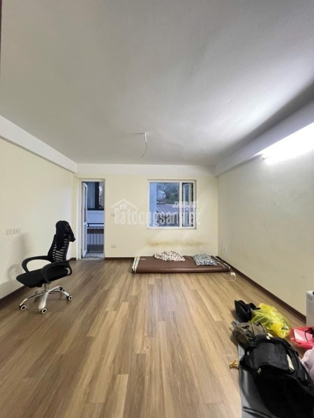 Bán nhà Kẻ Vẽ 37m2, dân xây 5 tầng, ô tô đỗ cửa, 6,8 tỷ có thương lượng