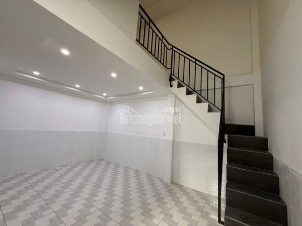 nhà 9 triệu mới đẹp Hưng Phú phù hợp văn phòng công ty,dạy học,spa