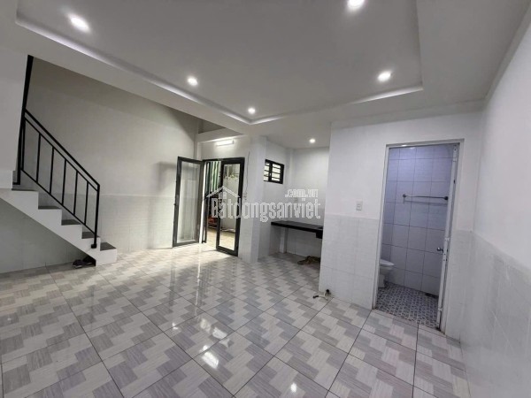 nhà 9 triệu mới đẹp Hưng Phú phù hợp văn phòng công ty,dạy học,spa
