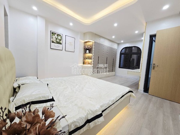 TRUNG TÂM ĐỐNG ĐA - LÔ GÓC - TẶNG FULL NỘI THẤT - CHÀO GIÁ ĐẸP