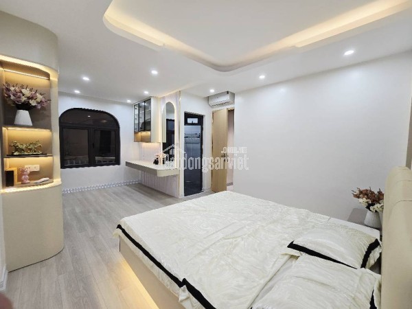 TRUNG TÂM ĐỐNG ĐA - LÔ GÓC - TẶNG FULL NỘI THẤT - CHÀO GIÁ ĐẸP