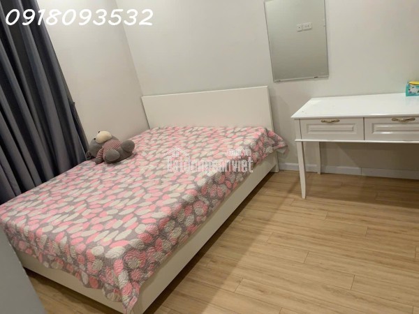 Cho thuê chung cư 3 ngủ, 82m2 Vũ Tông Phan, Thanh Xuân. Giá 17 triệu, sổ hồng!